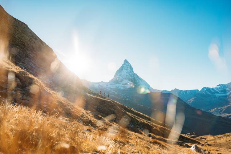 H LOWA ενισχύει τη συμμετοχή των γυναικών στην ορειβασία μέσω ενός παγκόσμιου προγράμματος υποτροφιών!
