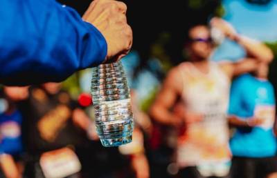 Αγώνες Yπεραπόστασης: Λήψη νερού και ηλεκτρολυτών σε υψηλές θερμοκρασίες - Ανάλυση πιθανών καταστάσεων!