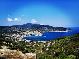 Τρέξιμο στα μονοπάτια της Σκοπέλου: Μια συνέντευξη με τον Peter Booth, ψυχή του πρώτου Skopelos Trail Race!